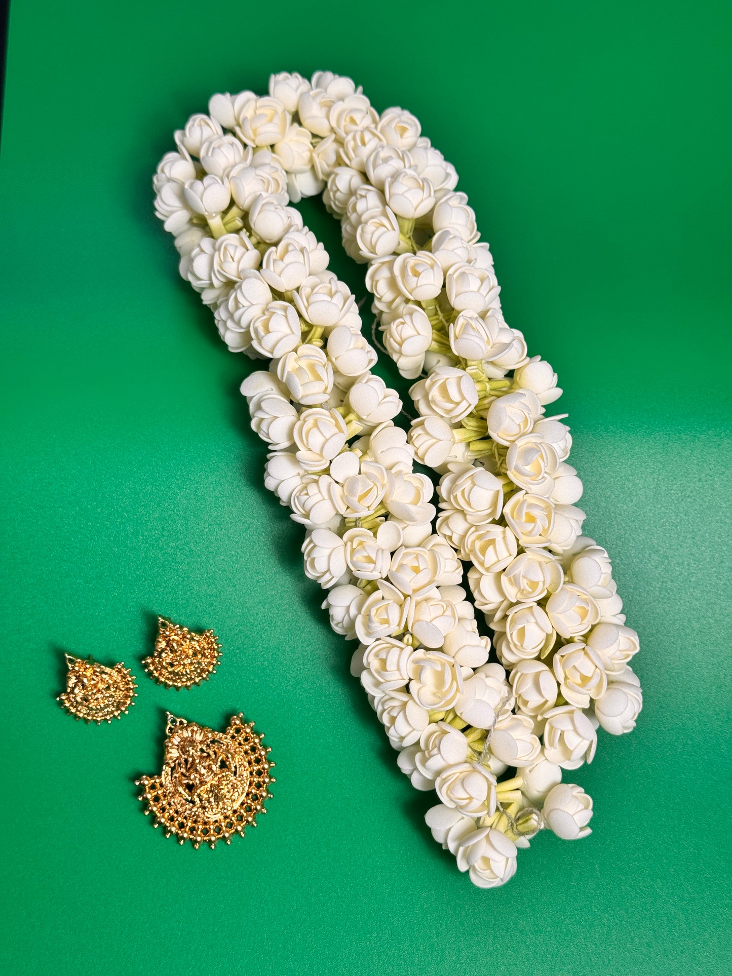 Bloomed Jasmine (Madurai Malli/Gundu Malli) - String (16in)